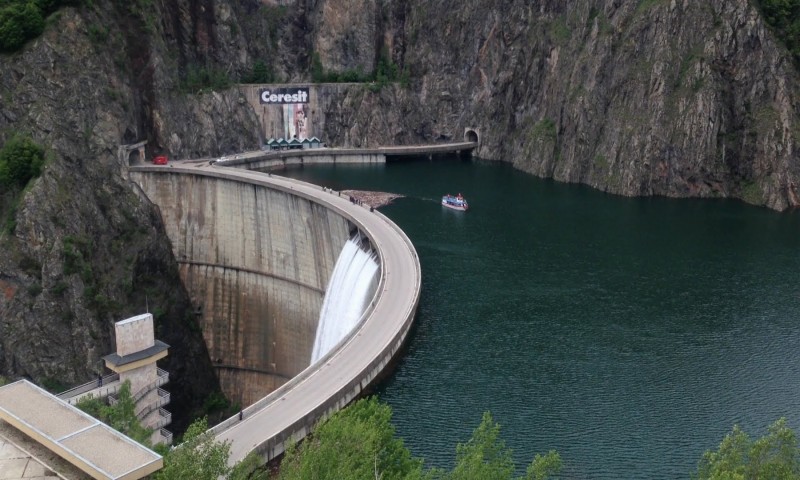 Excursie pe Transfăgărăşan Excursie pe Transfăgărăşan